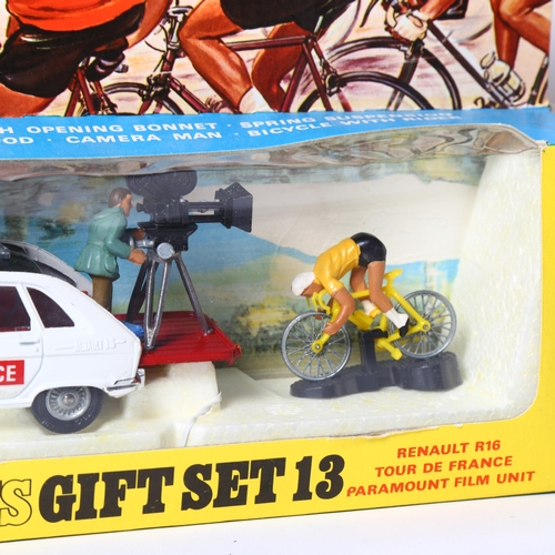 14 - CORGI TOYS - Corgi Toys Gift Set 13, Renault R16 Tour De France Paramount Film Unit