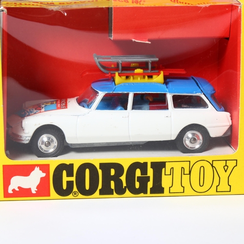 15 - CORGI TOYS - a group of 2 Corgi Toys Gift Sets, including Gift Set 10 Marlin-Rambler Sports Fastback... 