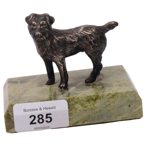 285 - A George V marble deskstand, surmounted by a silver Border Terrier, W10cm