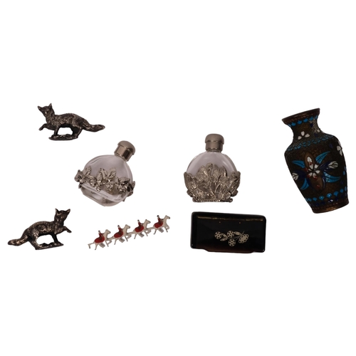 291 - A group of items to include and brass and champleve vase of small size, a Georgian silver inlay snuf... 