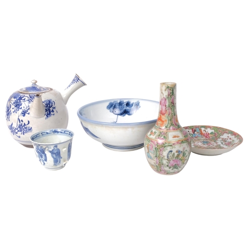 356 - A group of Chinese porcelain, including a large blue and white teapot with side-pouring handle, heig... 