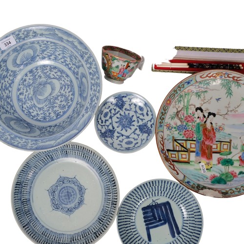 334 - A group of Chinese blue and white and other vases, chargers and bowls