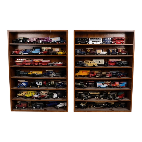 72 - A quantity of loose diecast vehicles, many by Lledo, Vanguards, Oxford Diecast, Days Gone, etc, in a... 