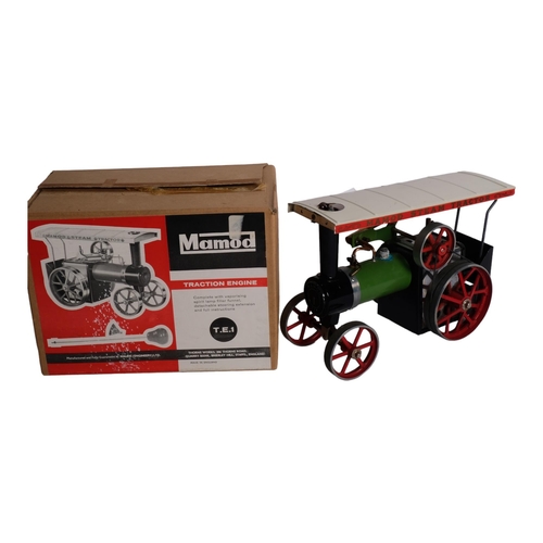 75 - MAMOD - a TE1 traction engine in associated box, with original instructions