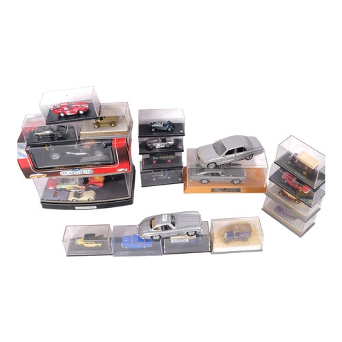 95 - A group of diecast vehicles of varying scales, including a 1954 Mercedes Benz 300SL by Franklin Mint... 