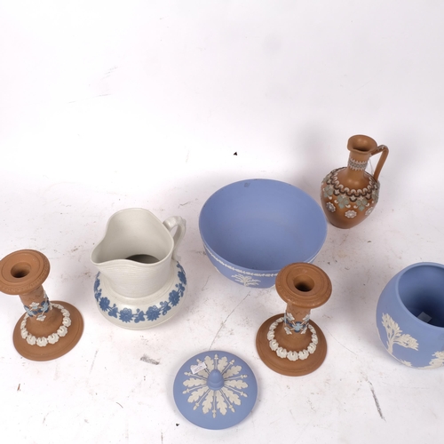 481 - A quantity of Doulton Silica, Wedgwood Jasperware and a similar jug