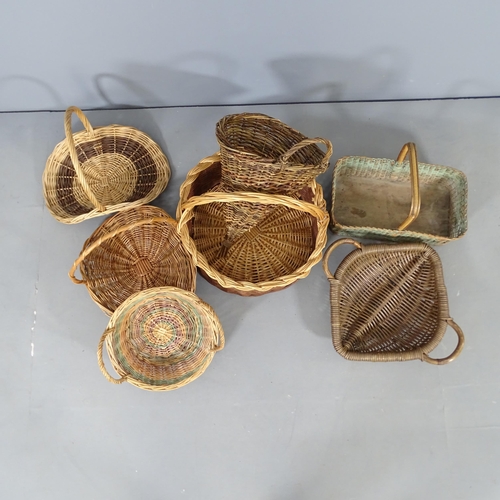 2717 - Seven various wicker baskets.