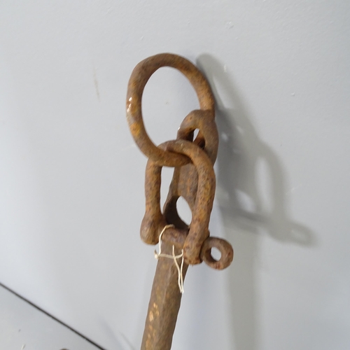 2756 - A Fisherman's anchor, lacking bar. 54x83cm.