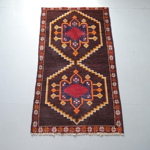 2338 - A Baluchi rug. 148x86cm.