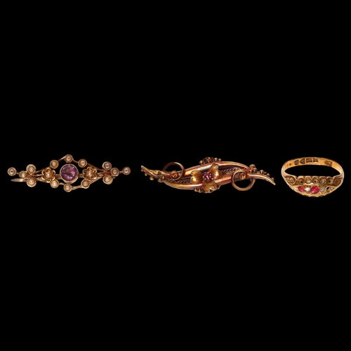 1005 - A group of gold jewellery, to include an 18ct diamond and ruby five stone ring (1 ruby missing), 1.9... 