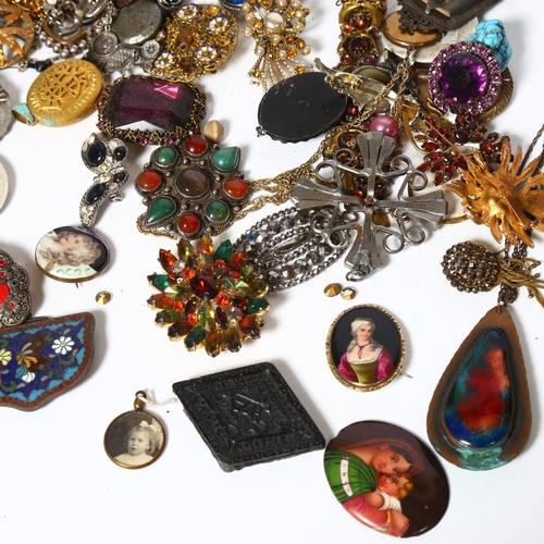 948 - A collection of Vintage brooches, bangles, including animal design etc