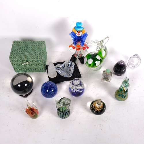 658 - A Chinese boxed paperweight, clown, stag, Mdina and other glass paperweights, Latticino glass dish, ... 