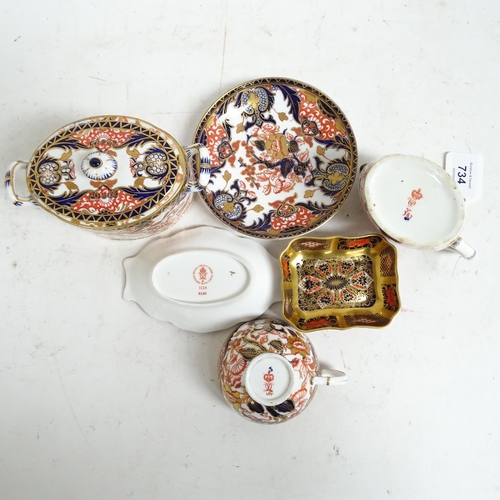 734 - 2 Royal Crown Derby dishes, pattern no. 1128, and a Derby cup and saucer, matching jug and sugar bow... 