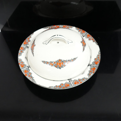 699 - 1930s Crown Ducal Orange Tree pattern dinner and teaware, including muffin dish, bacon dish, pedesta... 