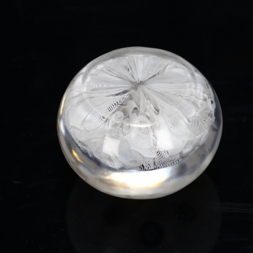 72 - BACCARAT GRIDDEL - small size glass paperweight, circa 1845 - 1860, diameter 5cm