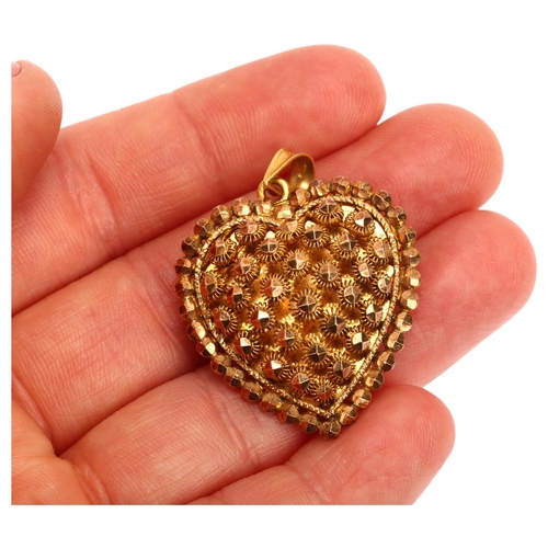 1112 - A Chinese 22ct gold heart pendant/brooch, openwork bombe form, signed verso, height 37.8mm, 13.9g