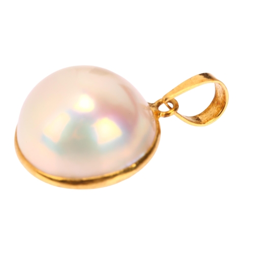 1165 - A mabe pearl drop pendant, unmarked 14ct gold mount, pendant height 24.4mm, 2.6g