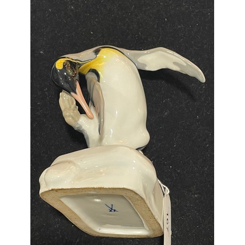 167 - Meissen porcelain penguin, circa 1934, height 13cm