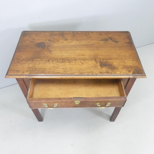 2564 - A 19th century style oak side table with single frieze drawer. 87x75x47cm.