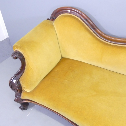 2566 - A Victorian mahogany and upholstered chaise longue. Overall 195x88x75cm.