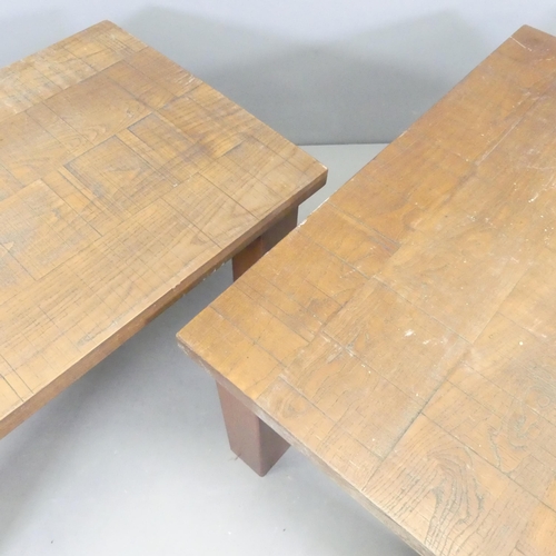 2587 - A pair of pine low coffee tables. 100x51x60cm.