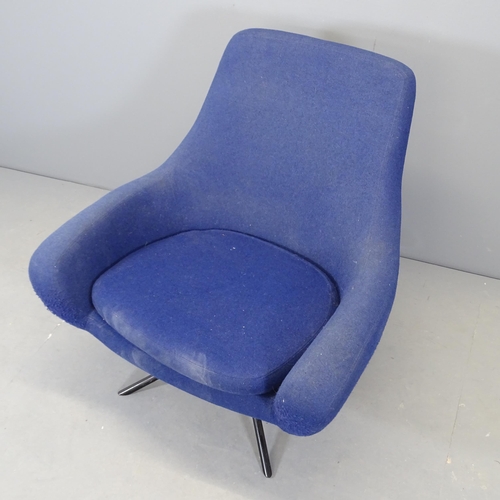 2628 - WITHDRAWN - SUSANNE GRONLUND - a SoftLine Noomi blue swivel lounge chair. With sewn maker's label.