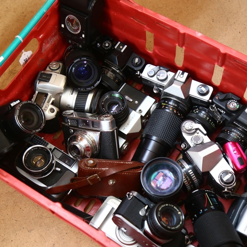 269 - A quantity of various cameras and associated equipment, including a Praktica TL100, a Chinon CM-4S, ... 