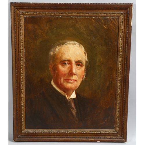 578 - Early 20th century portrait of a man, oil on canvas, unsigned, 50cm x 40cm, framed