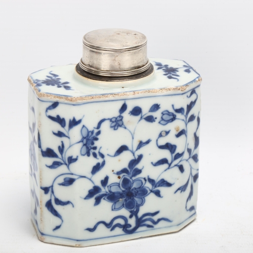 205 - An 18th century Chinese porcelain tea caddy, with painted decoration and unmarked white metal top, h... 