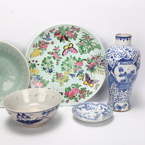 43 - A group of Chinese porcelain items, including blue and white vase, height 23cm (7)