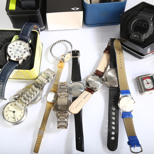 1074 - Various wristwatches, including Casio G-Shock, Fossil, Citizen etc