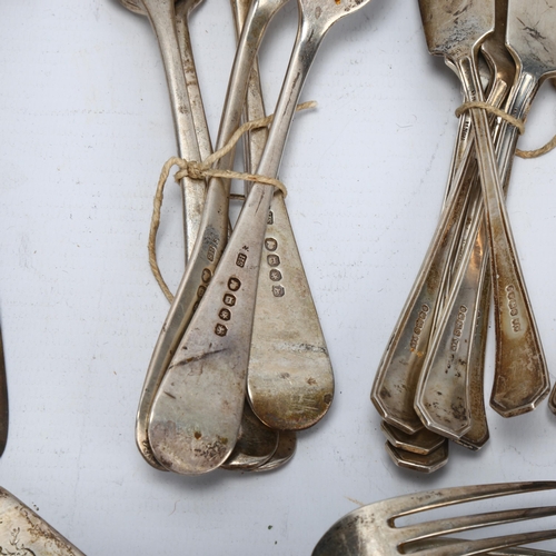 1446 - A group of various 19th and 20th century silver flatware, 62.67oz gross