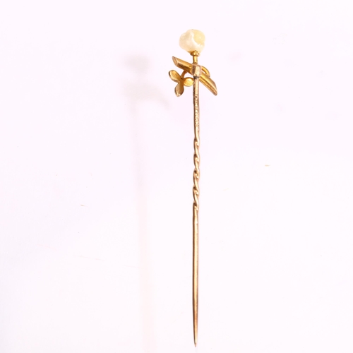 1126 - MURRLE BENNETT & CO - Art Nouveau 9ct gold baroque and split pearl stickpin, head 12.7mm, overall 59... 