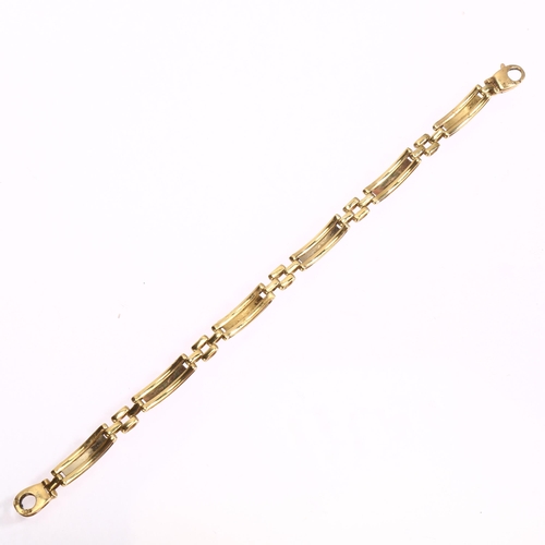 1133 - A 9ct gold gatelink bracelet, polished and textured decoration, band width 6.1mm, internal circumfer... 