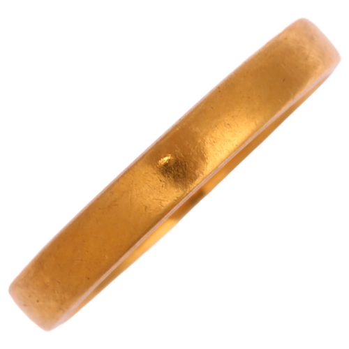 1229 - A late 20th century 22ct gold wedding band ring, maker CG&S, Birmingham 1979, band width 2.7mm, size... 