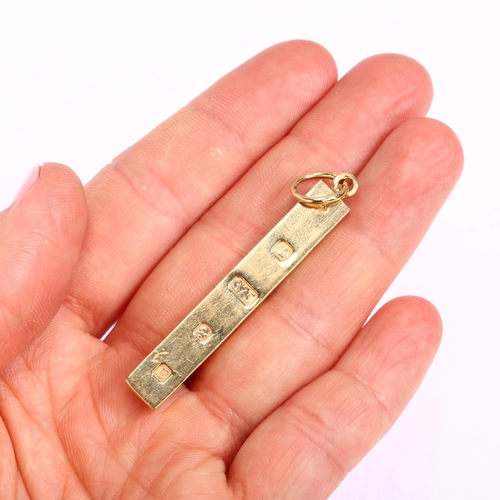 1237 - A late 20th century 9ct gold ingot pendant, London 1976, height 55.8mm, 10.7g