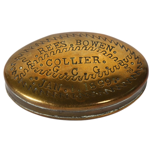 119 - A 19th century engraved brass snuffbox, Rees Bowen Collier. CGC dated January 1st 1899, W7cm