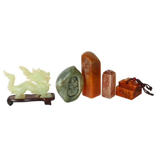 140 - A group of Chinese carved stone seals and ornaments (5)