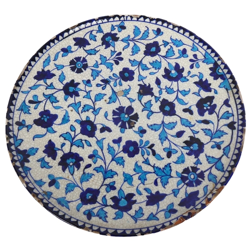 165 - An early 20th century Multan blue and turquoise hand painted pottery plant platter, blue and white f... 