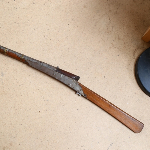 52 - A 20th century Afghan rifle, L155cm