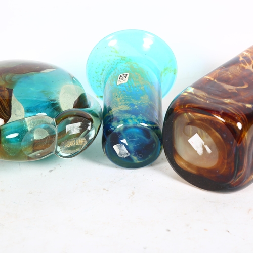 192 - 3 Mdina glass vases, 2 of them signed Mdina and with paper labels, largest height 23cm (3)