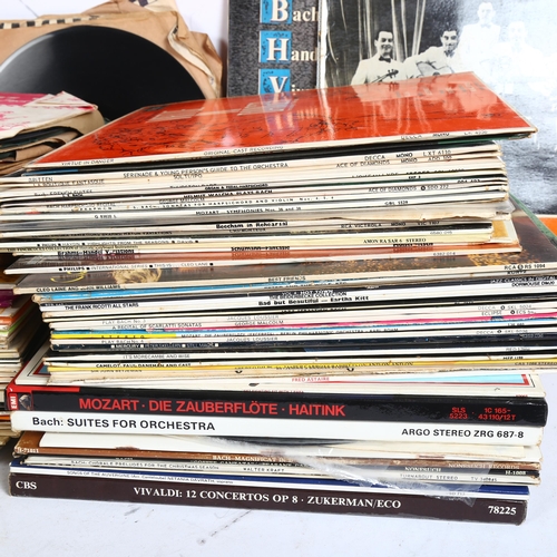 259 - A quantity of vinyl LPs and 33rpm records, mostly Classical related in genre, various composers