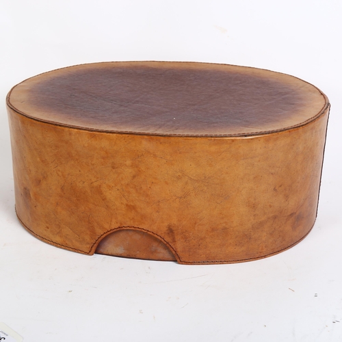 345 - A Vintage graduated set of leather hat boxes, no maker's labels, largest height 15cm, length 30cm, w... 