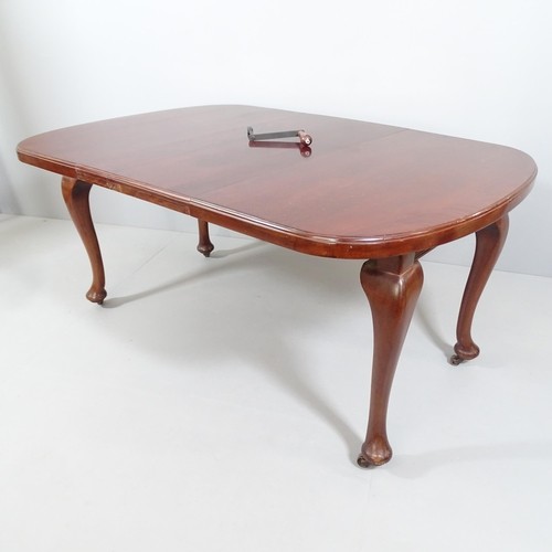 2724 - An antique mahogany wind-out dining table (155x72x105cm), a drop-leaf Pembroke table (60x70x47cm) an... 