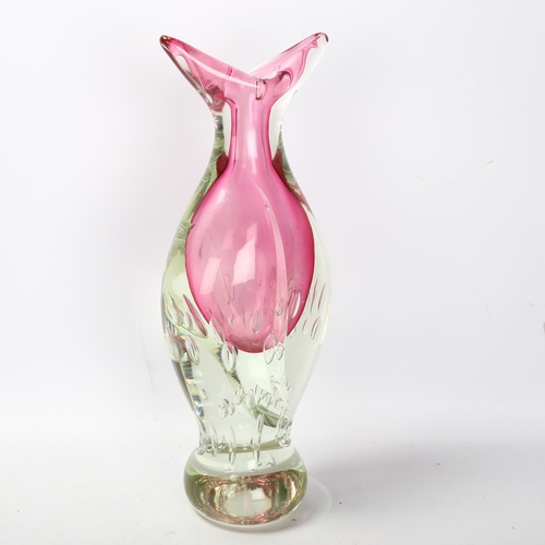 111 - A large vintage Murano glass pink sommerso vase with internal bubbles, height 38.5cm