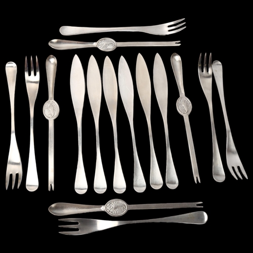 95 - ROBERT WELCH for Old Hall, 3 boxed sets of Alveston cutlery, 6 fish forks, 6 fish knives, 4 lobster ... 