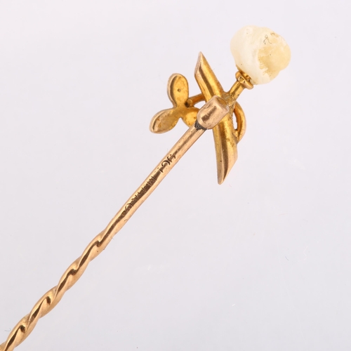 1131 - MURRLE BENNETT & CO - an Art Nouveau 9ct gold baroque and split pearl stickpin, head 12.7mm, overall... 