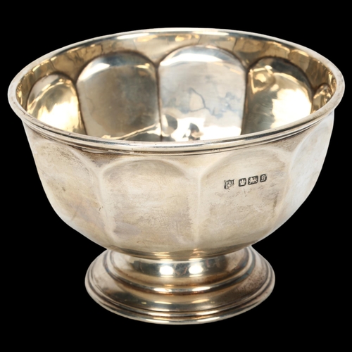 1526 - A George V silver presentation rose bowl trophy, Fenton Brothers, Sheffield 1910, circular lobed for... 