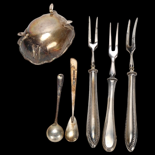 1537 - Various silver, including salt cellar and spoon, 3 pickle forks etc