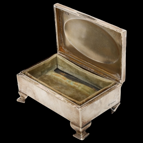 1567 - An Art Deco George VI rectangular silver dressing table jewellery box, A&J Zimmerman Ltd, Birmingham... 